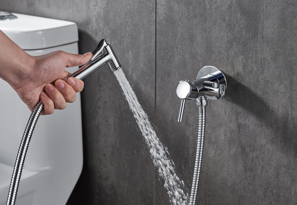 Chrome Thermostatic Douche with Round Hand Spray – Jet Spray Bathroom Kit